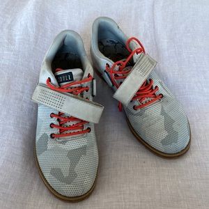 Nobull weight lifting shoes (M8.5)